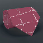Doktor Cardiologist Kastanienbraun Muster Krawatte<br><div class="desc">Behandeln Sie Kastanienbraun-Rotkrawatte Muster Cardiologist Cardiogram ECG. Muster des Cardiogram ECG für Kardiologendoktor-Krawatte. Fertigen Sie besonders an und ändern Sie die Hintergrundfarbe, wenn Sie gewünscht werden. Entwerfen Sie gedruckt auf beiden Seiten von der Krawatte. Ein Elektrokardiogramm (ECG/EKG) ist eine elektrische Aufnahme des Herzens und wird in der Untersuchung der Herzkrankheit...</div>