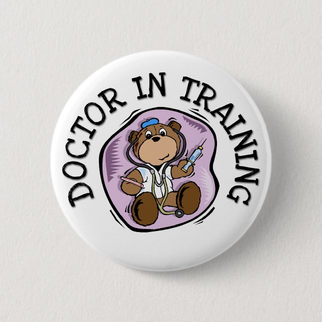 Doktor in den Trainings-T - Shirts und den Button (Vorderseite)