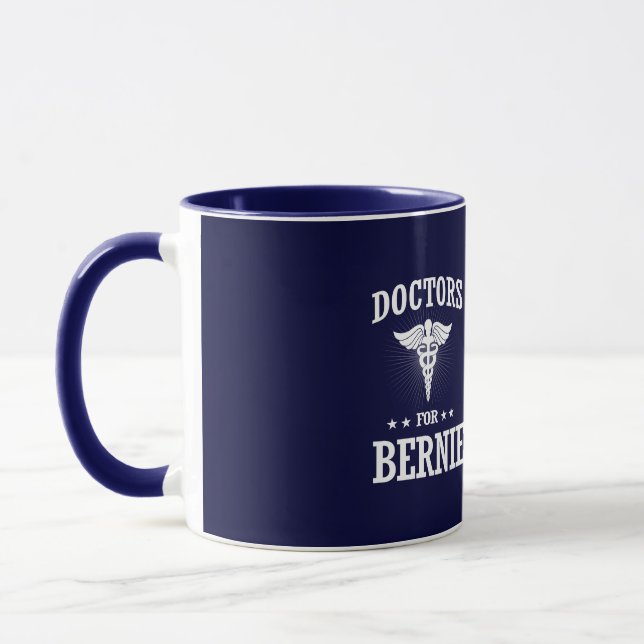 DOKTOREN FOR BERNIE SANDERS TASSE (Links)