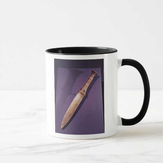 Dolch, vom Grab von Tutankhamun Tasse (Rechts)