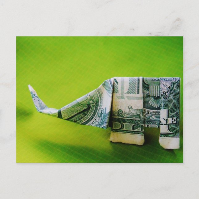 Dollar-Bill Origami Elephant auf grünem Hintergrun Postkarte (Vorderseite)