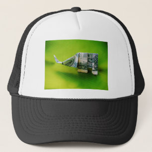 Dollar-Bill Origami Elephant auf grünem Hintergrun Truckerkappe