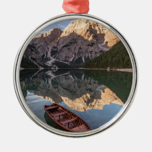 Dolomit-Alpen   Pragser Wildsee   Tirol, Italien Ornament Aus Metall