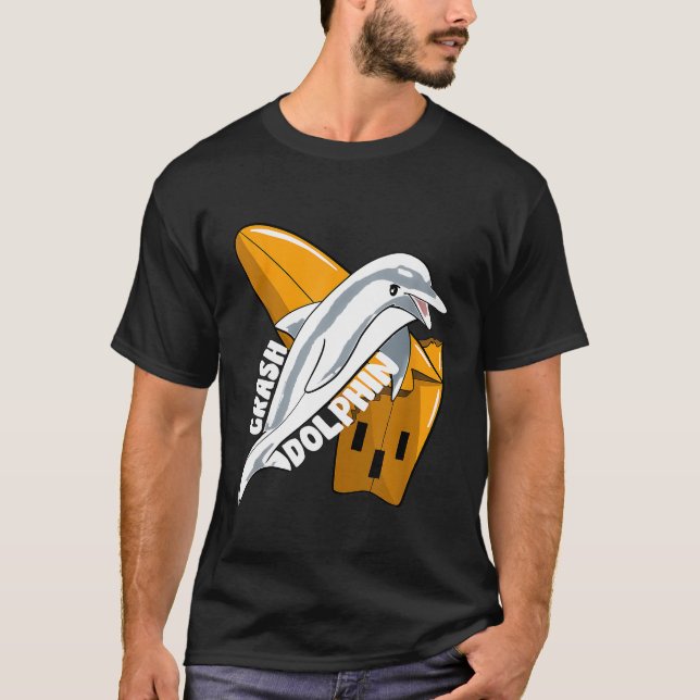 Dolphin Crash Surfboard Surfboard Geschenk T-Shirt (Vorderseite)