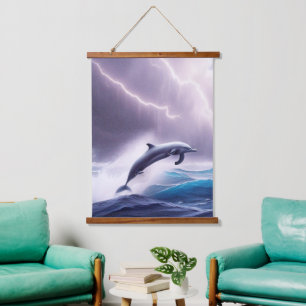 Dolphin Magic in einem Sturmmeer: Eine faszinieren Wandteppich Mit Holzrahmen