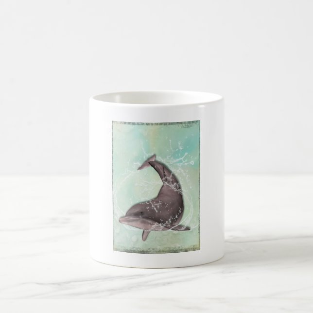 Dolphin Splashing in Coolem Grün Kaffeetasse (Mittel)