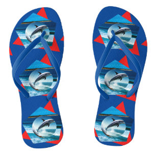 Dolphin tanzt auf den Wellen, Dingen Flip Flops