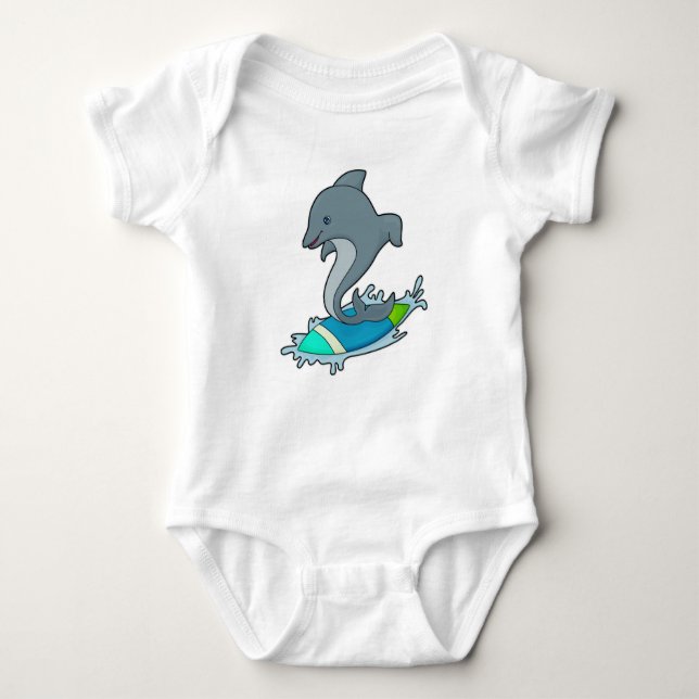 Dolpin als Surfer mit Surfboard Baby Strampler (Vorderseite)