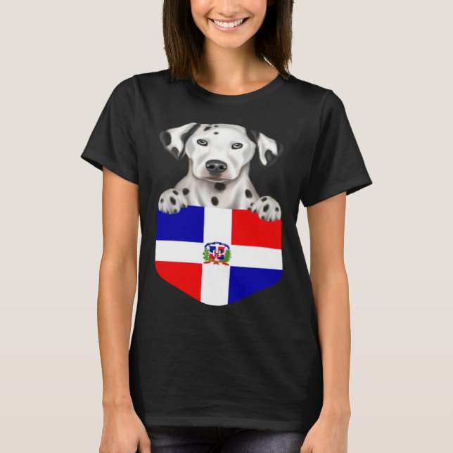 Dominican Republic Flag Dalmatian Dog In Pocket T-Shirt (Vorderseite)
