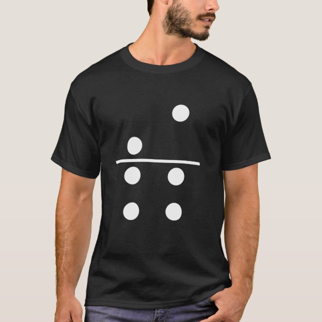 Domino zwei vier passende Halloween-Geschenkgruppe T-Shirt (Vorderseite)