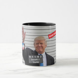 Donald J. Trump Satirisch Police Mugshot Fun Tasse