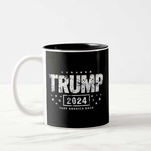 Donald Trump 2024 nimmt die Wahlen in Amerika zurü Zweifarbige Tasse (Links)