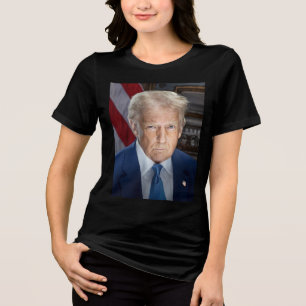 Donald Trump 2025 US-Präsident Portrait Tri-Blend Shirt