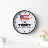 Donald Trump Behielt Amerika Wanduhr unter der Fla