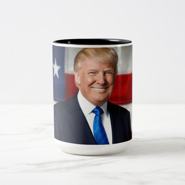 Donald Trump: "Bigly" große Tasse! Zweifarbige Tasse (Mittel)