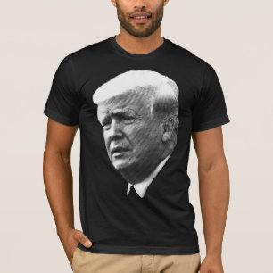 Donald Trump stellen Porträt gegenüber T-Shirt