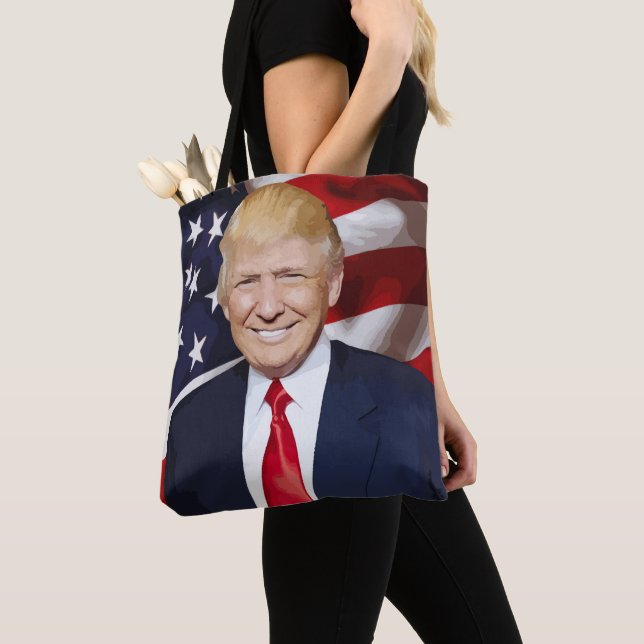 DONALD TRUMP-TASCHE (Von Nahem)