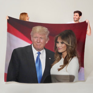 DONALD- U. MELANIA-TRUMPF FLEECEDECKE
