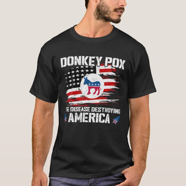 Donkey Pox The Disease zerstört Amerikas Flagge T-Shirt (Vorderseite)