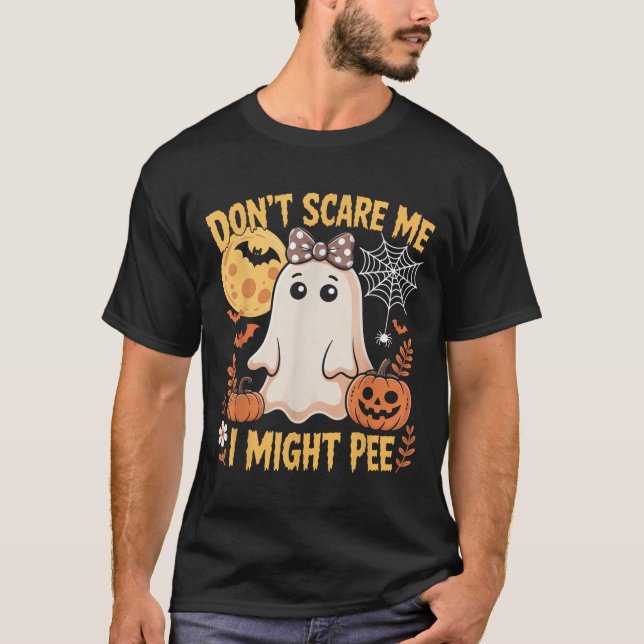 Don't E Me I Might Pee Funny Halloween Pregnant Gh T-Shirt (Vorderseite)