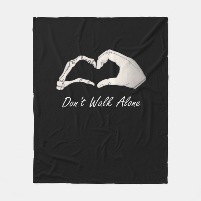 Don't Walk - White Classic - Skeleton Hands Hearts Fleecedecke (Vorderseite)