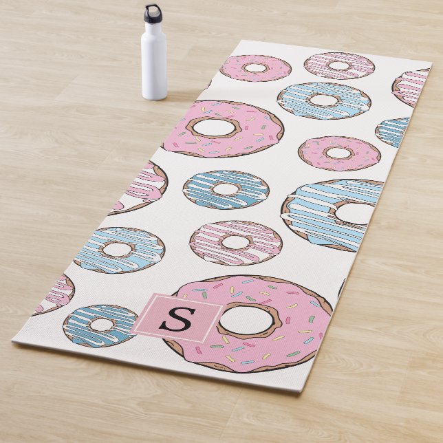 Donut-Muster, rosa Donuts, blaue Donuts, Ihr Name Yogamatte (Beispiel)