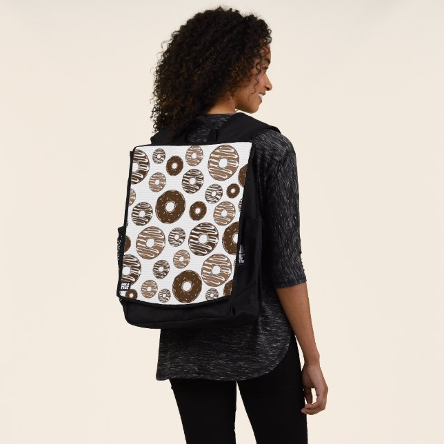 Donut Pattern, Chocolate Donuts, Karamel Donuts Rucksack (Ausgewaschen)