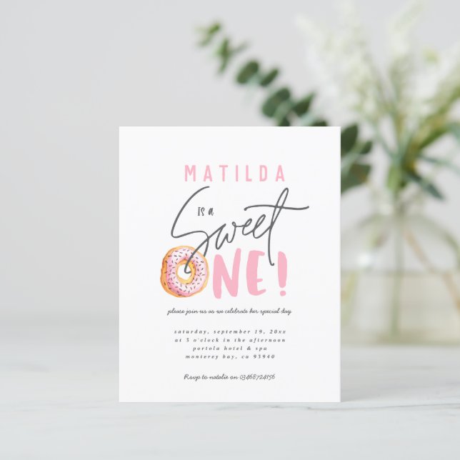 Donut Sweet 1. Geburtstagsfeier Party Einladung (Stehend Vorderseite)