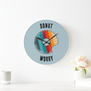 Donut Worry Green Große Wanduhr