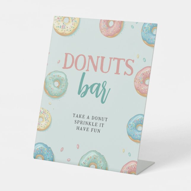 Donuts Bar Niedlich Mint Green Baby Dusche Eigenma Sockelschild (Vorderseite)