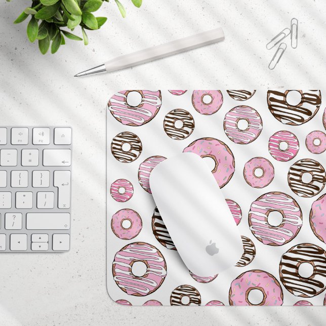Donuts, rosa Donuts, weiße Donuts Mousepad (Von Creator hochgeladen)
