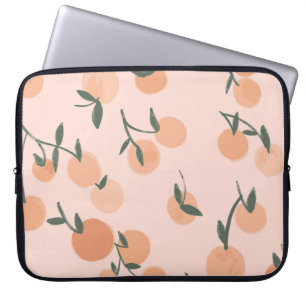 Doodle Art: Orangefarbenes Vintages Muster Laptopschutzhülle