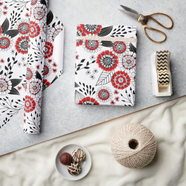 Doodle-Blume und -Blätter in Rot und Schwarz Geschenkpapier (Basteln)