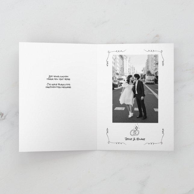 Doodle Illustrationen Hochzeiten in Schwarz und We Karte (Innenseite)