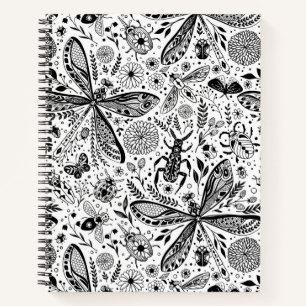 Doodle-Käfer auf dunkelblau Notizbuch