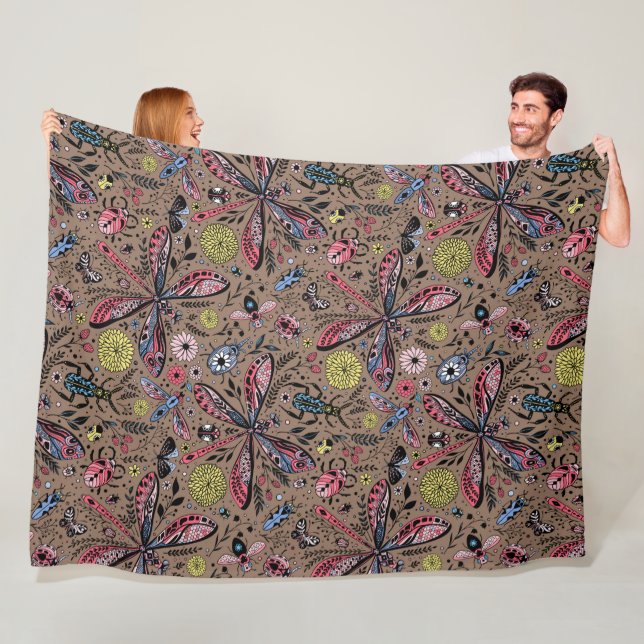 Doodle-Käfer auf mocha-braun Fleecedecke (Beispiel)