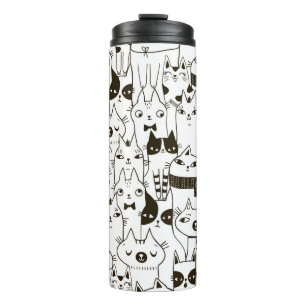 Doodle lustige Katzen nahtloses Muster. Thermosbecher
