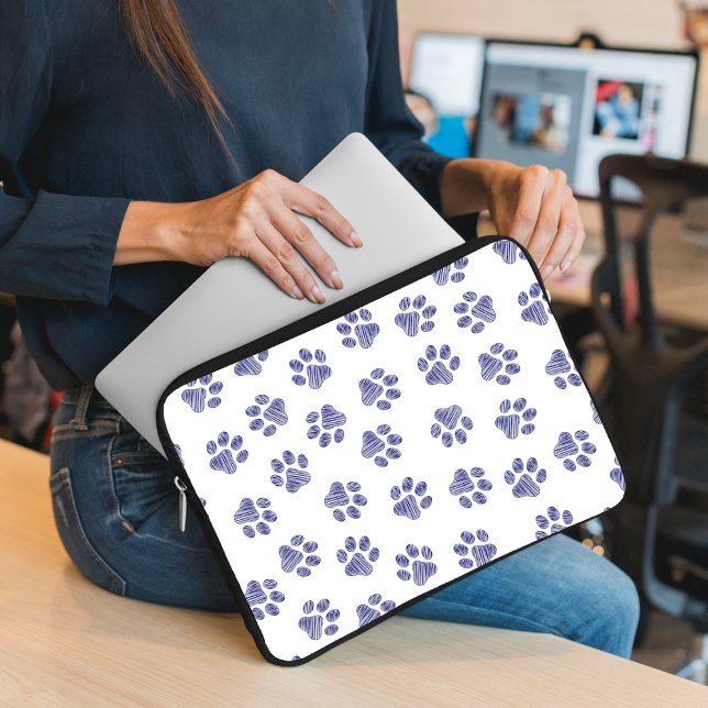 Doodle Paws, Hundepaws, blaue Paws, undurchsichtig Laptopschutzhülle (Von Creator hochgeladen)