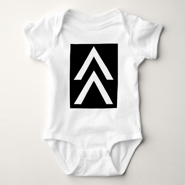 Doppelter Pfeil Baby Strampler (Vorderseite)