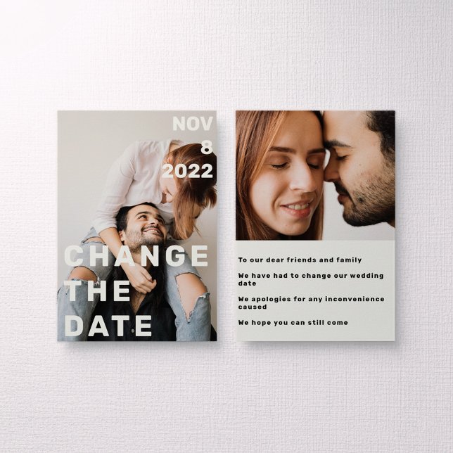 Doppeltes Foto modern groß und kühn ändern das Dat Einladung (Double photo modern big and bold change the date invitation.)