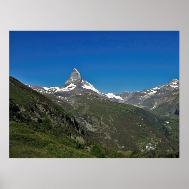 Dorf am Fuße des Matterhorns Poster (Vorne)