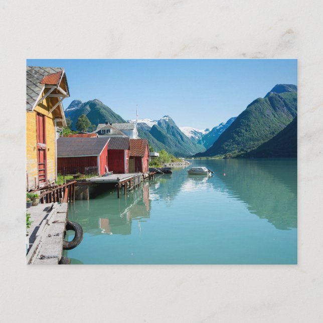 Dorf Fjærland und ein Fjord in Norwegen Postkarte (Vorderseite)