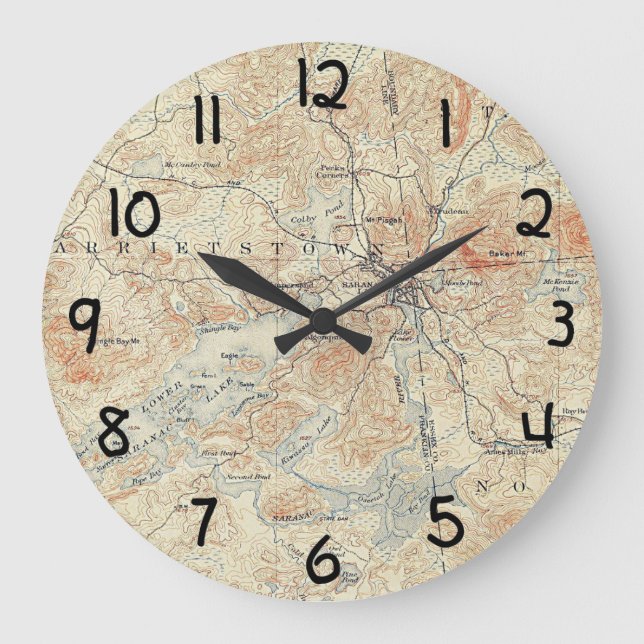 Dorf und Gebiet des Saranac Sees in Adirondacks Große Wanduhr (Vorderseite)