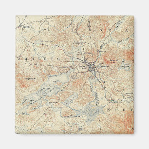 Dorf und Gebiet des Saranac Sees in Adirondacks Magnet