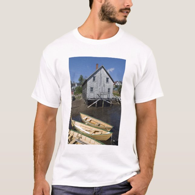 Dory builder,Lunenburg, Nova Scotia, Kanada T-Shirt (Vorderseite)