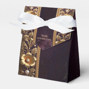 Dosen mit goldenem Blumenschmuck und Perlen als Ge Geschenkschachtel