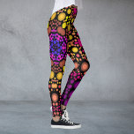 Dot Mandala Blume Lila und gelb Leggings<br><div class="desc">Diese groovy dot Blume wurde von Mandalasen mit Farbpunkten inspiriert. Trippige geometrische Muster für den modernen Hippie!</div>