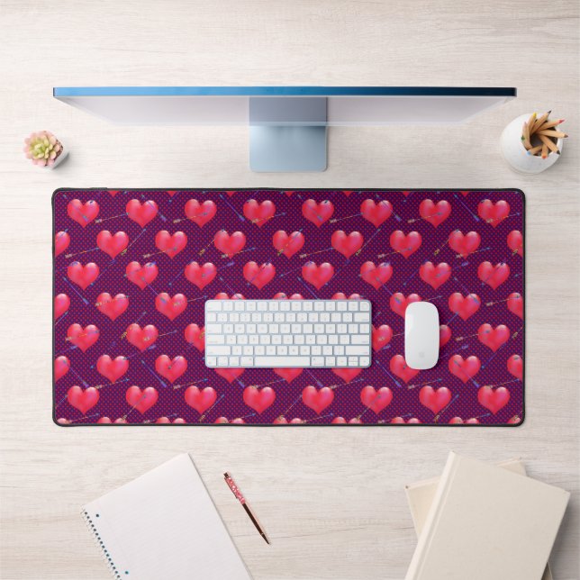 Dotted Lila Pink Hearts and Arrows Niedlich Schreibtischunterlage (Büro 1)
