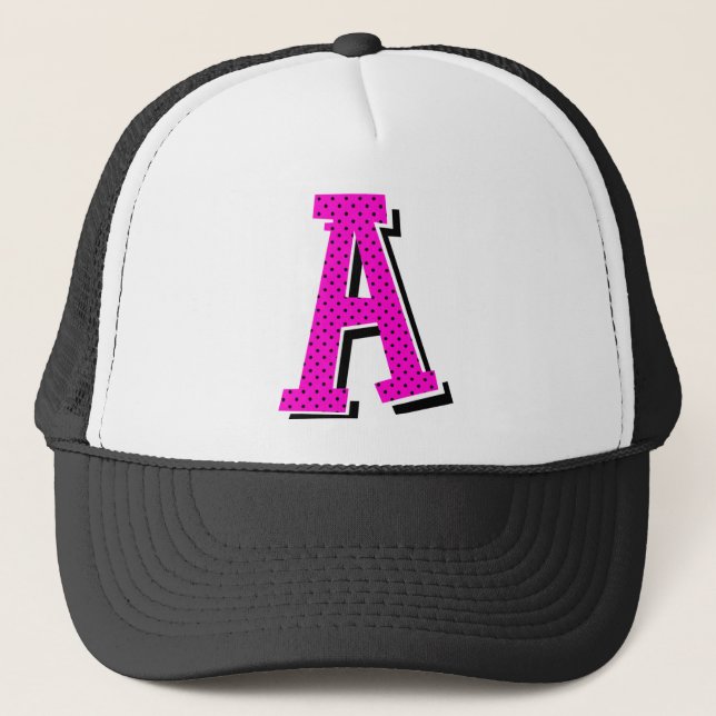 Dotty Monogramed Fernlastfahrer-Hut "A" Truckerkappe (Vorderseite)