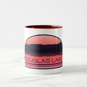 Douglas Lake Tennessee Red Sunrise Zweifarbige Tasse